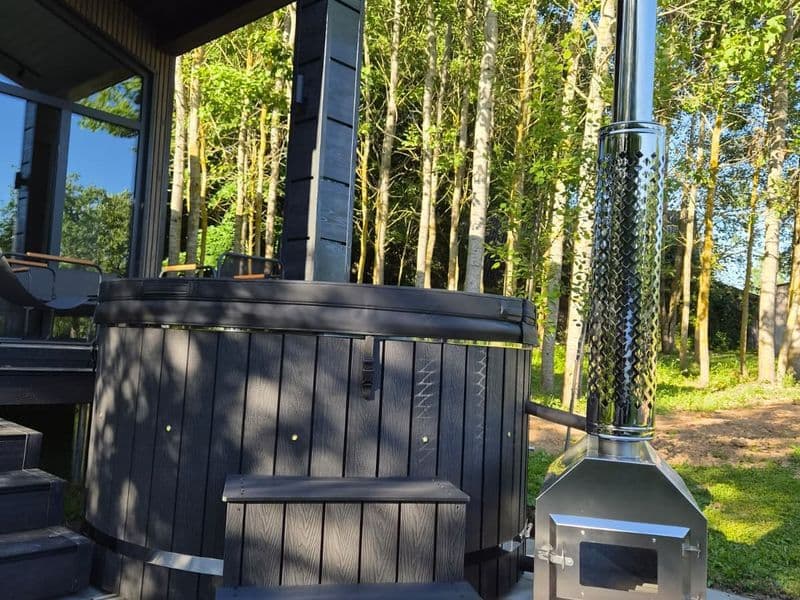 Hot Tub Ø 185–200 cm mit externem Ofen